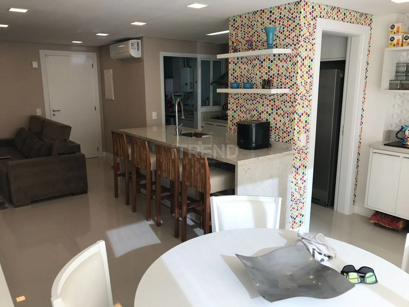 DOIS DORMTÓRIOS À BEIRA MAR!