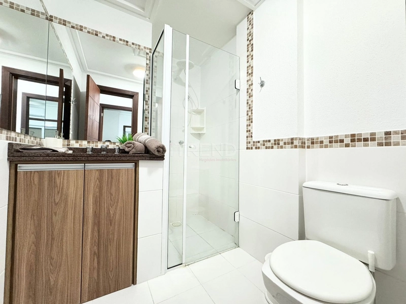 Amplo apartamento de frente!!: 20ª foto da galeria de imagens do imóvel