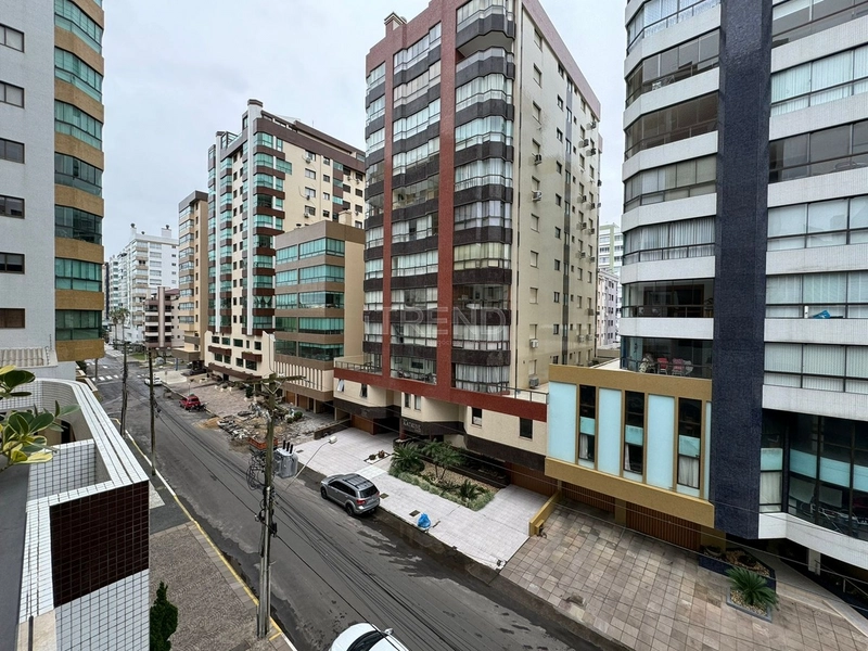 Amplo apartamento de frente!!: 14ª foto da galeria de imagens do imóvel