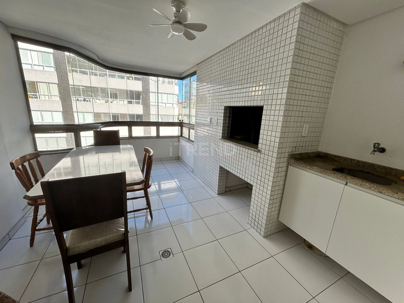 AMPLO APARTAMENTO: 3ª foto da galeria de imagens do imóvel