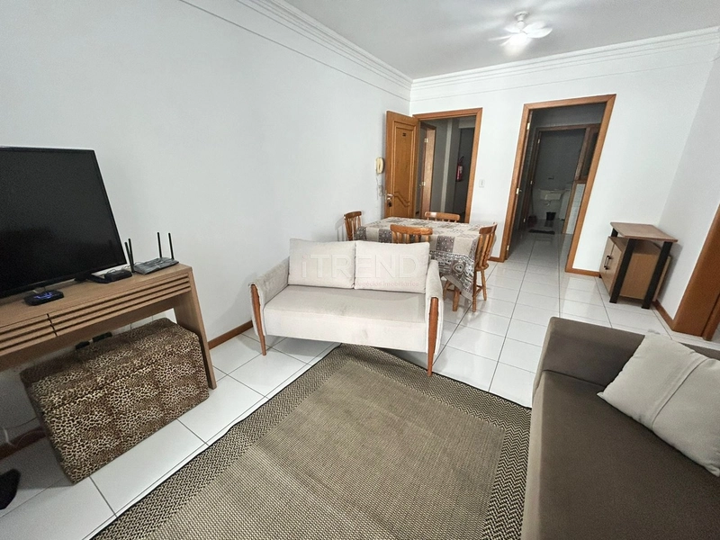 AMPLO APARTAMENTO: 2ª foto da galeria de imagens do imóvel