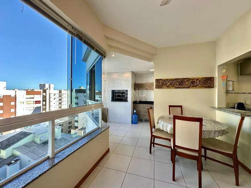 APARTAMENTO À VENDA COM SACADA COM VISTA LIBERADA!: 1ª foto da galeria de imagens do imóvel