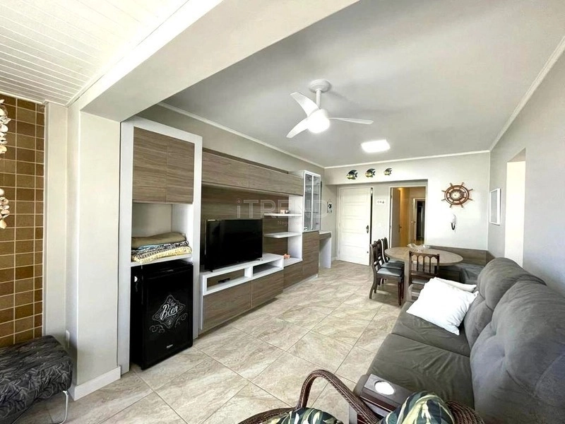 Apartamento mobiliado junto da Praça Flávio Boianowski e do mar: 9ª foto da galeria de imagens do imóvel