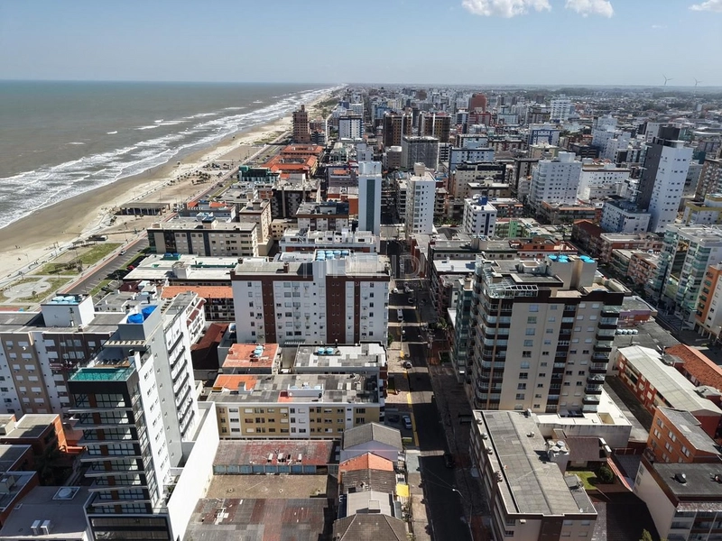 APARTAMENTO DE 1 DORMITÓRIO  EDIFÍCIO A UMA QUADRA  DO MAR: 18ª foto da galeria de imagens do imóvel