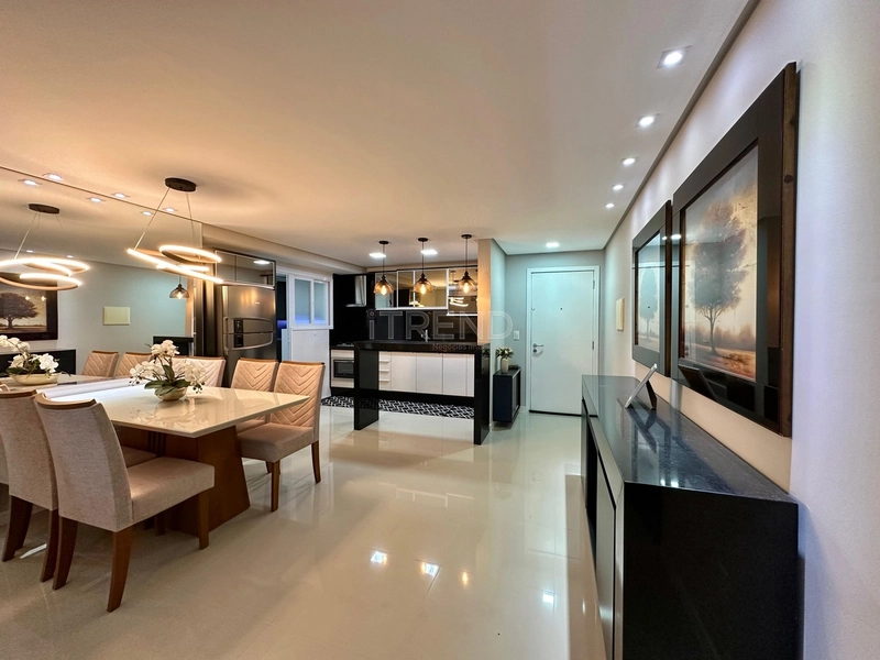 APARTAMENTO AMPLO FINAMENTE MOBILIADO E DECORADO: 9ª foto da galeria de imagens do imóvel