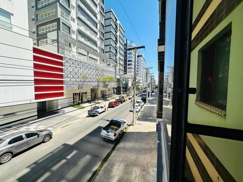 Amplo apartamento com churrasqueira na sacada de frente para avenida.: 13ª foto da galeria de imagens do imóvel