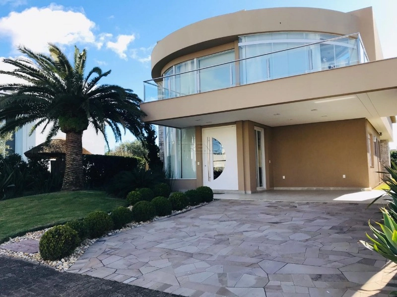 4 suítes decorada, cond exclusivo no litoral c/ Marina p/ lancha e jet