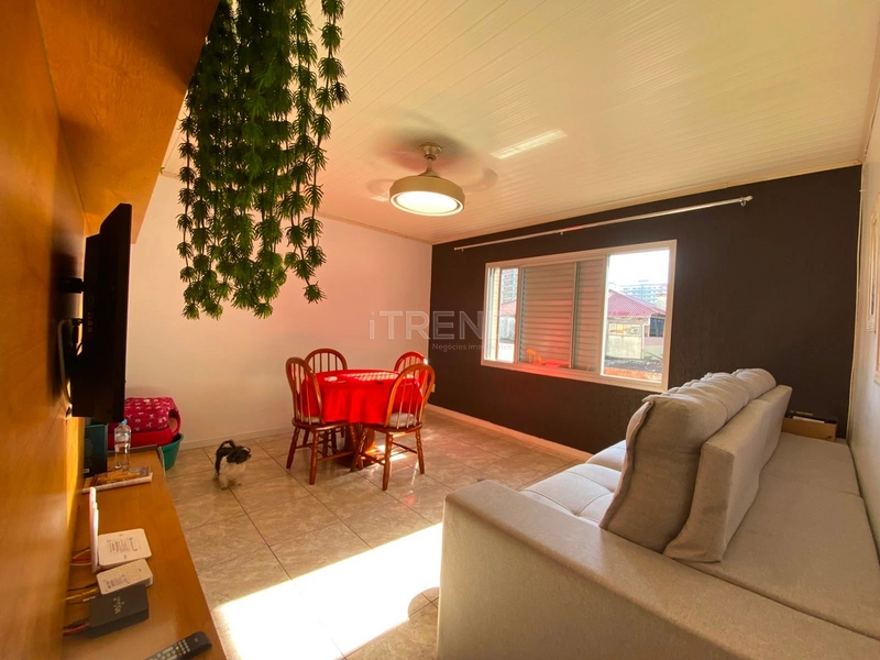 APARTAMENTO COM SACADA: 1ª foto da galeria de imagens do imóvel