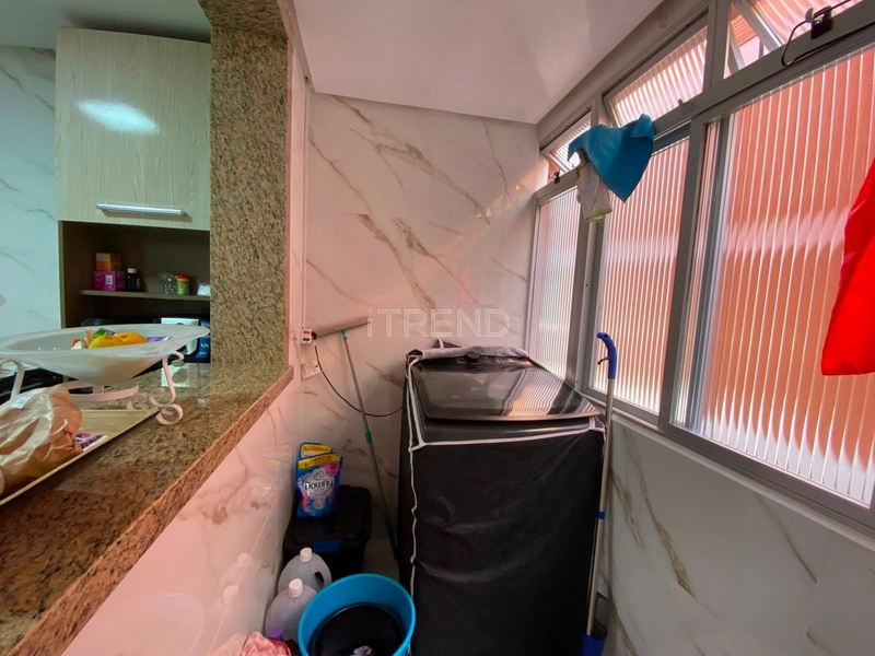 APARTAMENTO COM SACADA: 7ª foto da galeria de imagens do imóvel