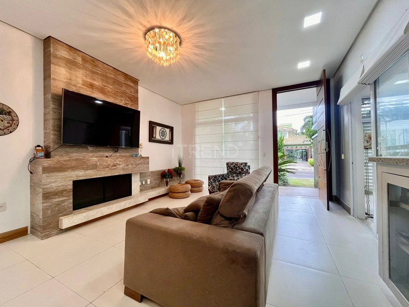 Casa 3 Suítes Mobiliada no Condomínio Condado de Capão: 3ª foto da galeria de imagens do imóvel