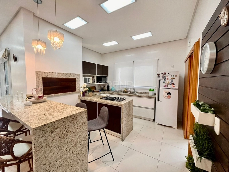 Casa 3 Suítes Mobiliada no Condomínio Condado de Capão: 9ª foto da galeria de imagens do imóvel