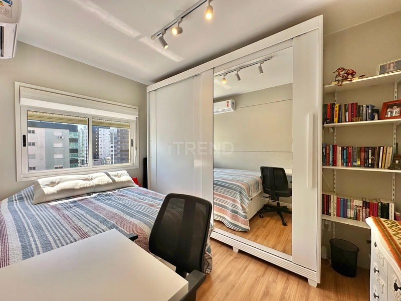 APARTAMENTO À VENDA EM EDIFÍCIO A 2 QUADRAS DA BEIRA MAR:: 18ª foto da galeria de imagens do imóvel