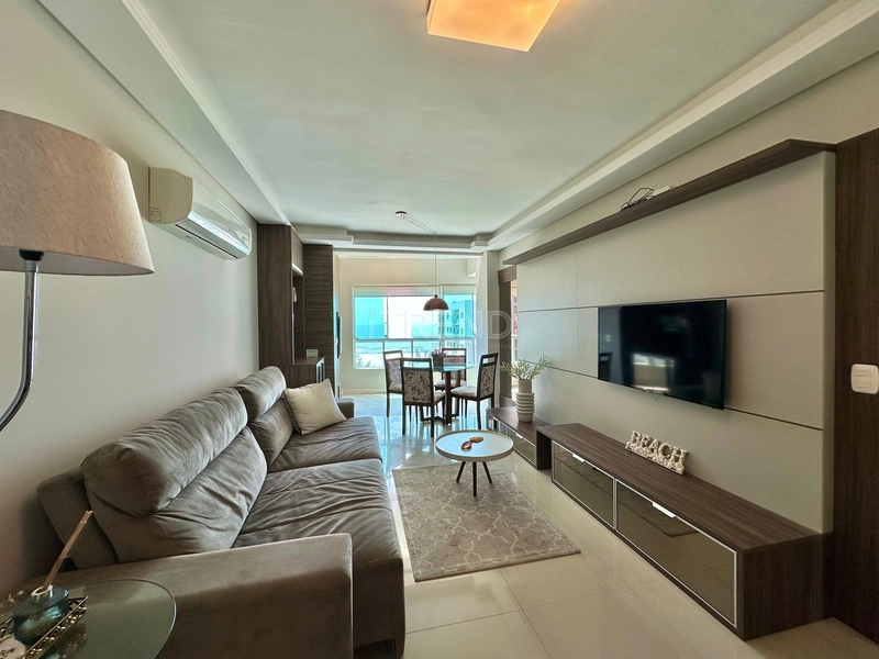 APARTAMENTO À VENDA COM VISTA PARA O MAR: 3ª foto da galeria de imagens do imóvel