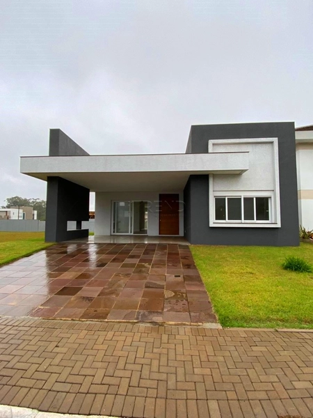 Casa Térrea Nova - Frente Leste: 1ª foto da galeria de imagens do imóvel