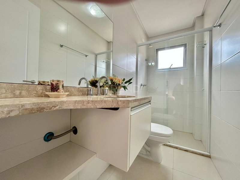 PRÉDIO DE ESQUINA NA PRAÇA DA FLÁVIO BOIANOVSKI: 5ª foto da galeria de imagens do imóvel