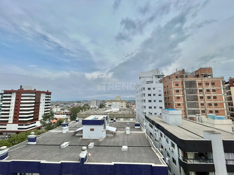 PRÉDIO DE ESQUINA NA PRAÇA DA FLÁVIO BOIANOVSKI: 18ª foto da galeria de imagens do imóvel