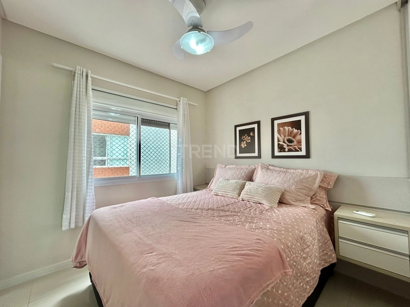 PRÉDIO DE ESQUINA NA PRAÇA DA FLÁVIO BOIANOVSKI: 3ª foto da galeria de imagens do imóvel