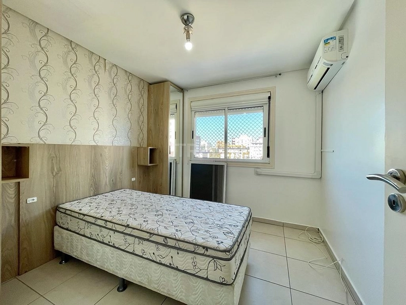 Amplo apartamento de frente: 21ª foto da galeria de imagens do imóvel
