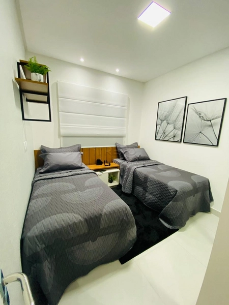 Apenas duas quadras do mar: 17ª foto da galeria de imagens do imóvel