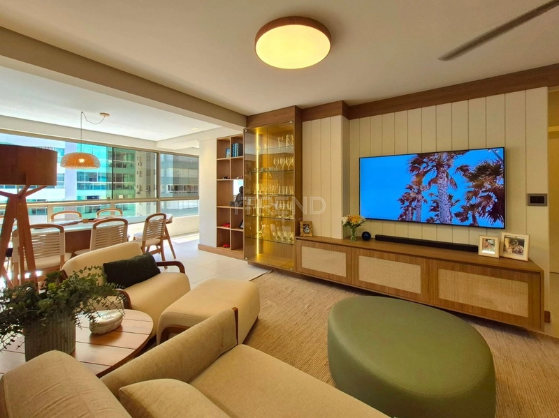 RARIDADE À VENDA NA AVENIDA UBIRAJARA!!!