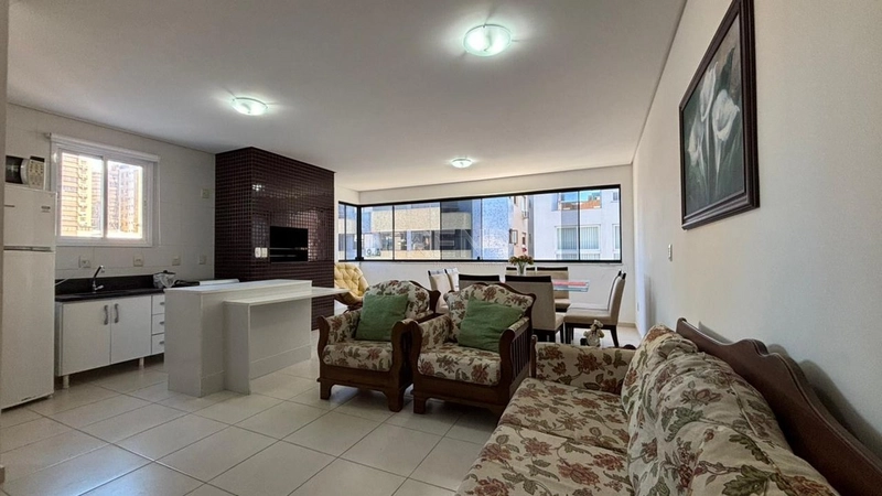 No Centro: 2ª foto da galeria de imagens do imóvel