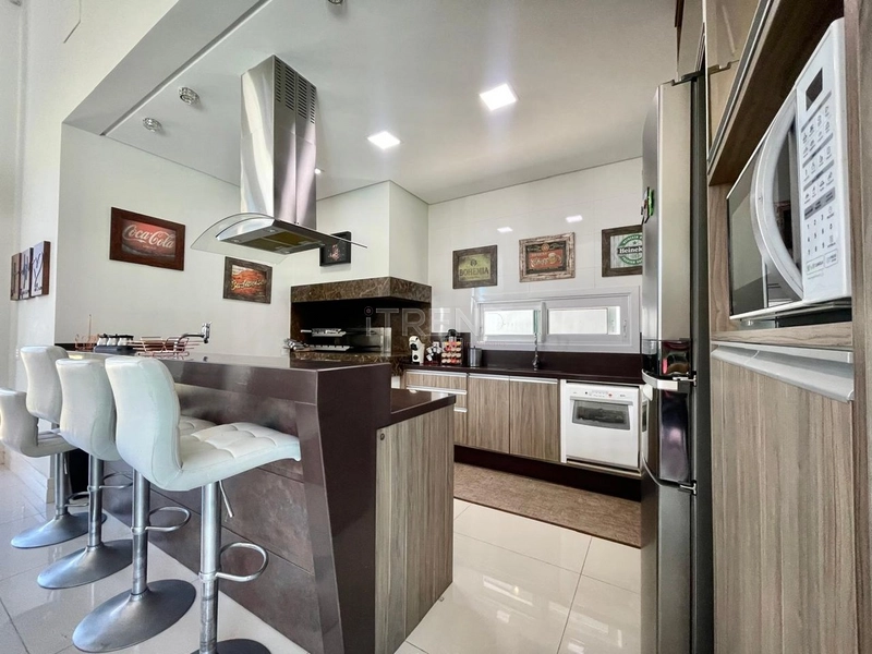 : 13ª foto da galeria de imagens do imóvel