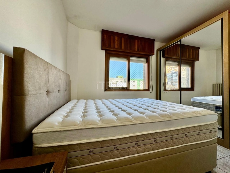 Um dormitório na Avenida Paraguassú no centro da cidade: 10ª foto da galeria de imagens do imóvel