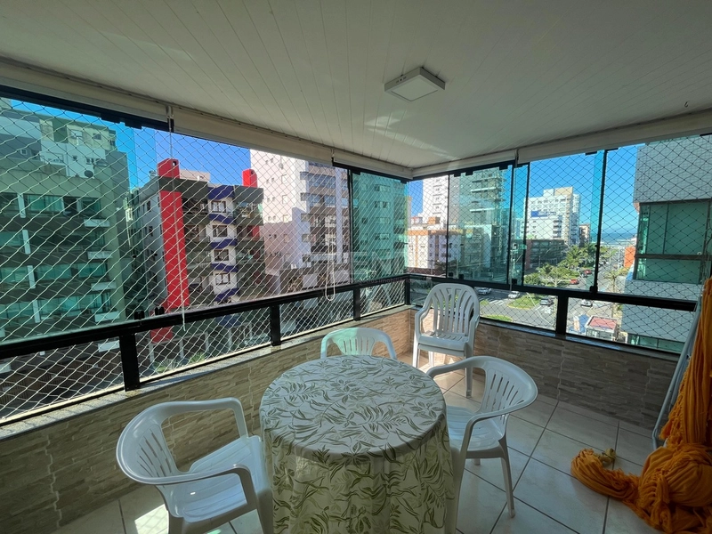 : 2ª foto da galeria de imagens do imóvel