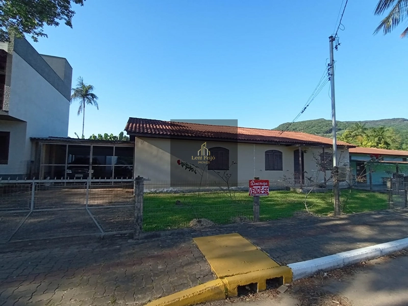 RESIDÊNCIA EM ITATI: 2ª foto da galeria de imagens do imóvel