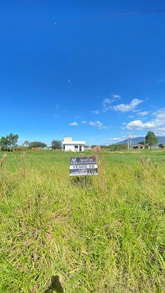 Terreno: 1ª foto da galeria de imagens do imóvel