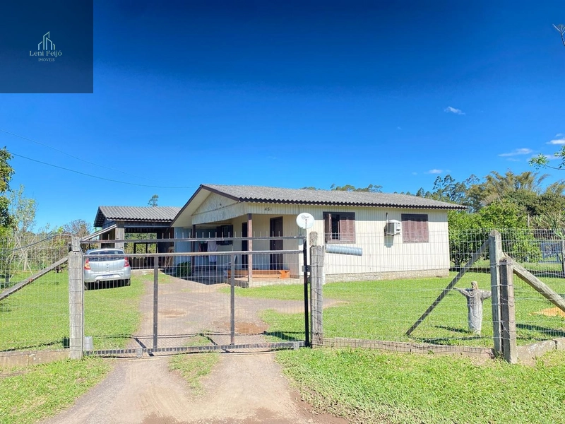 CASA COM ÁREA EM POTENCIAL: 2ª foto da galeria de imagens do imóvel