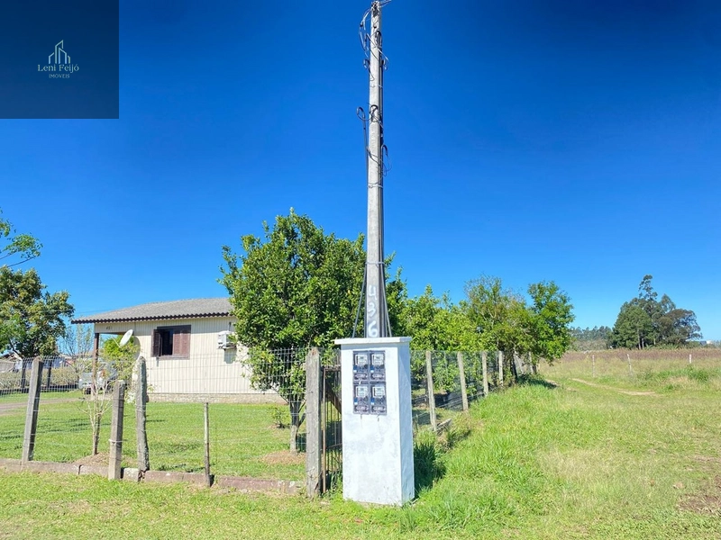 CASA COM ÁREA EM POTENCIAL: 5ª foto da galeria de imagens do imóvel