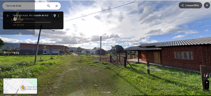 EXCELENTE CASA NOVINHA NO CENTRO: 3ª foto da galeria de imagens do imóvel