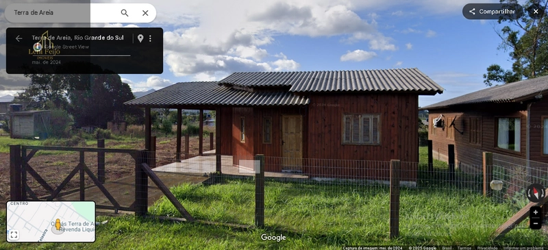 EXCELENTE CASA NOVINHA NO CENTRO: 2ª foto da galeria de imagens do imóvel
