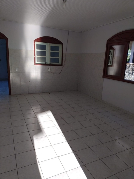 CASA RESIDENCIAL/COMERCIAL: 10ª foto da galeria de imagens do imóvel