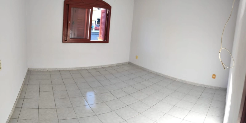 CASA RESIDENCIAL/COMERCIAL: 4ª foto da galeria de imagens do imóvel