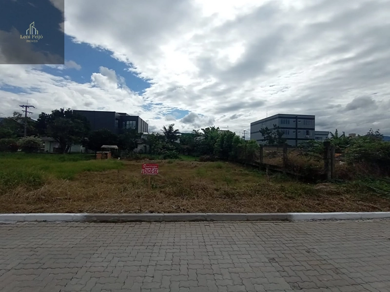 LOTES NO CENTRO DE TERRA DE AREIA: 1ª foto da galeria de imagens do imóvel