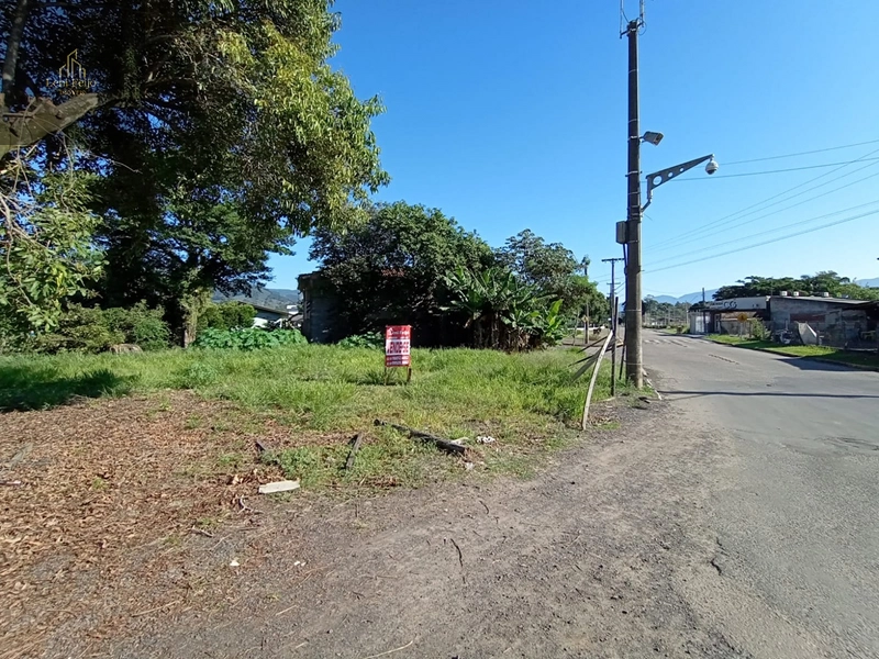 ÁREA COMERCIAL CENTRO TERRA DE AREIA: 1ª foto da galeria de imagens do imóvel