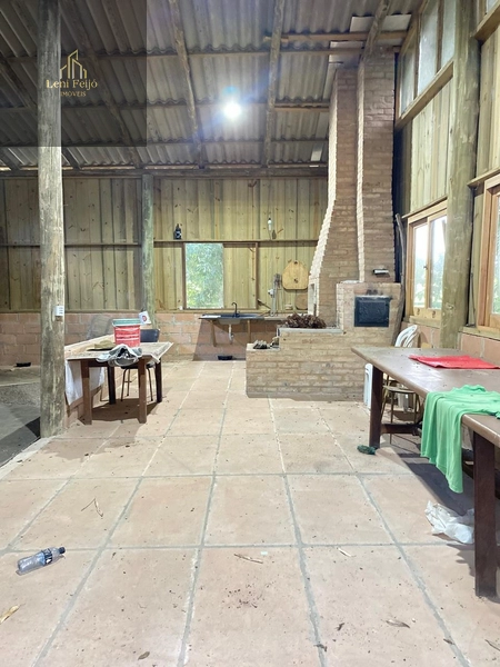 LINDA FAZENDA EM TRÊS CACHOEIRAS: 9ª foto da galeria de imagens do imóvel