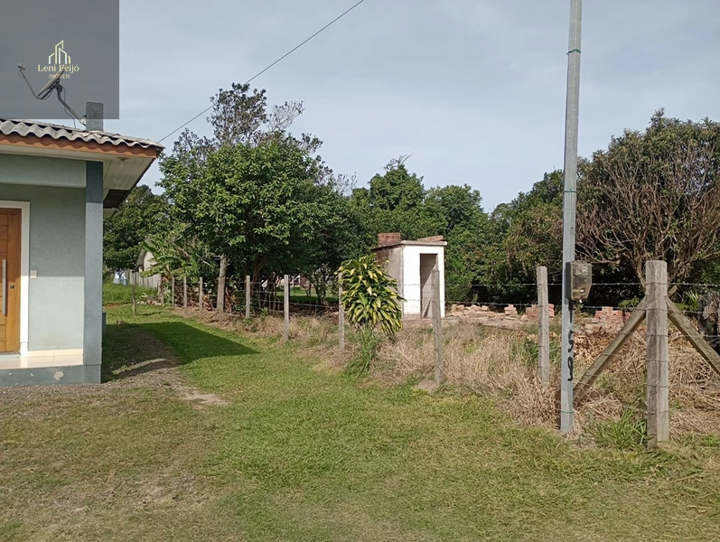 LOTE PRONTO PRA CONSTRUIR NO CENTRO DE TERRA DE AREIA: 4ª foto da galeria de imagens do imóvel