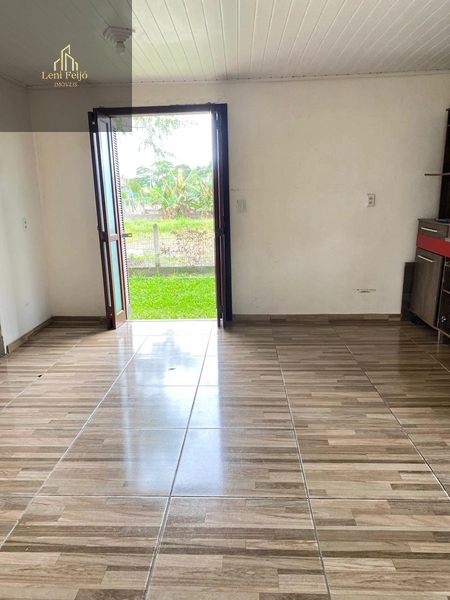 CASA MISTA: 7ª foto da galeria de imagens do imóvel