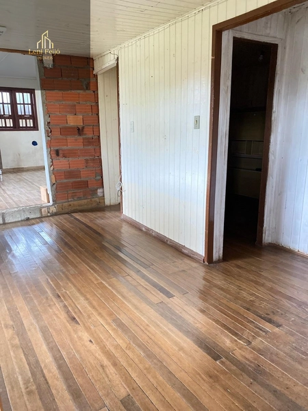 CASA MISTA: 3ª foto da galeria de imagens do imóvel