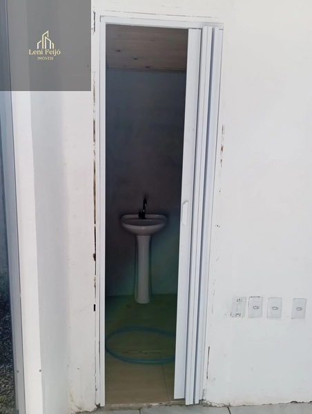 SALA COMERCIAL COM CASA: 21ª foto da galeria de imagens do imóvel