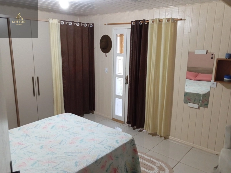 CASA MISTA OLARIA: 6ª foto da galeria de imagens do imóvel