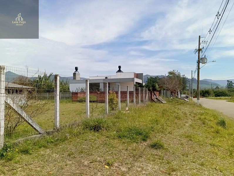 CASA DE ESQUINA DO: 8ª foto da galeria de imagens do imóvel