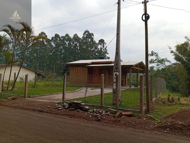 CASA EM ITATI: 2ª foto da galeria de imagens do imóvel