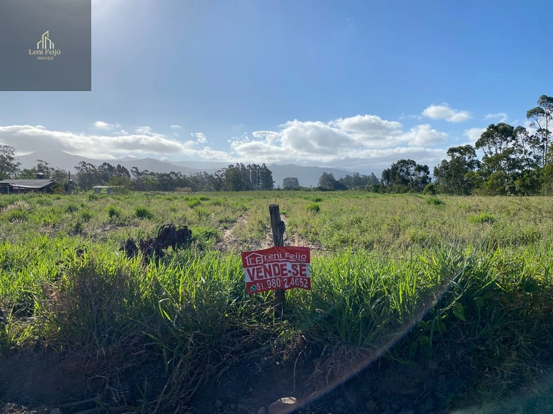 ÁREA: 1ª foto da galeria de imagens do imóvel