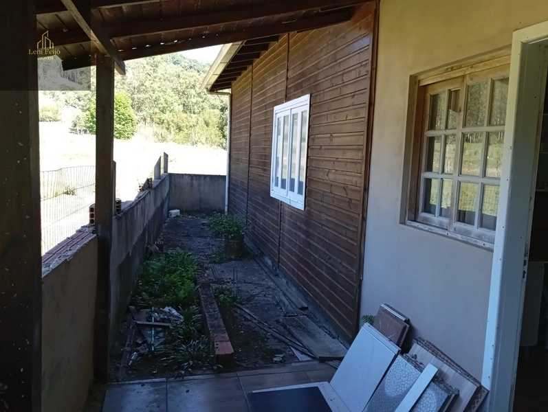 CASA EM ITATI: 20ª foto da galeria de imagens do imóvel