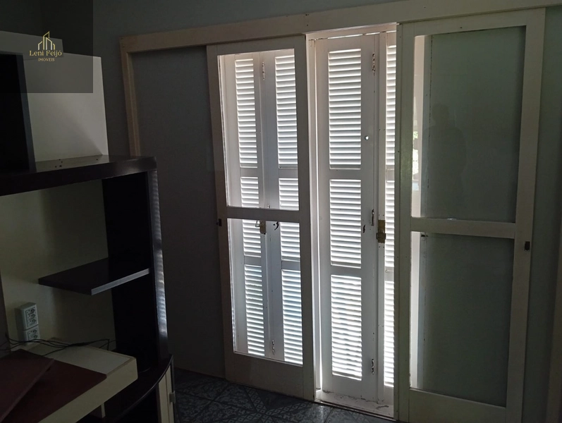 CASA À VENDA: 7ª foto da galeria de imagens do imóvel