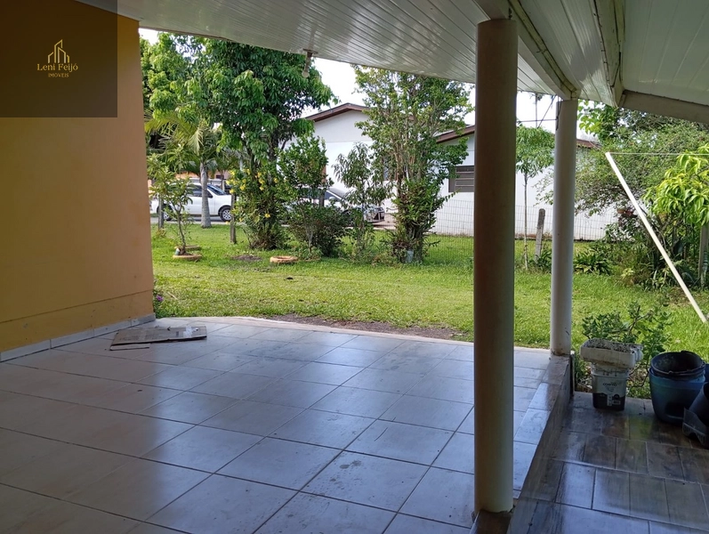 CASA À VENDA: 3ª foto da galeria de imagens do imóvel